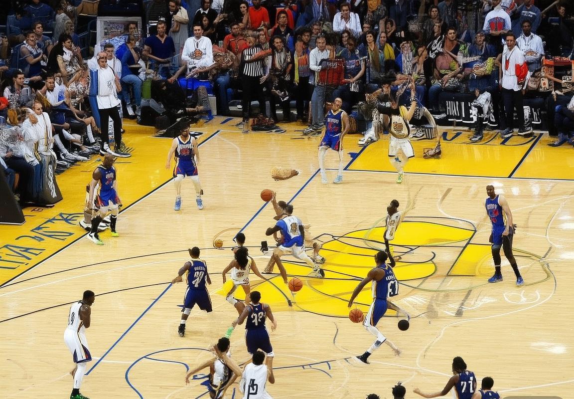 2016赛季勇士鹈鹕对决：战术交锋与球星对决回顾